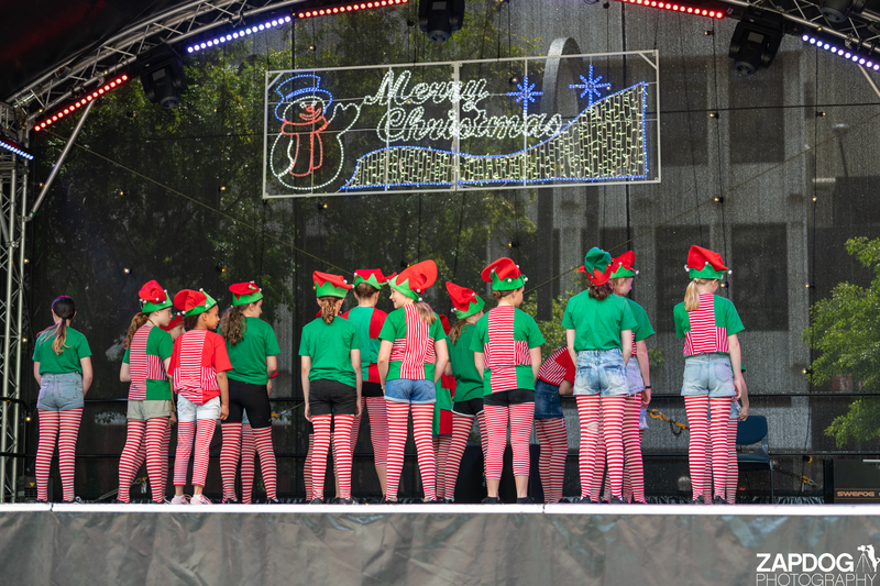 galleries/WellXmas2019/Dancers/mid/mid_welly2019_-3114.jpg
