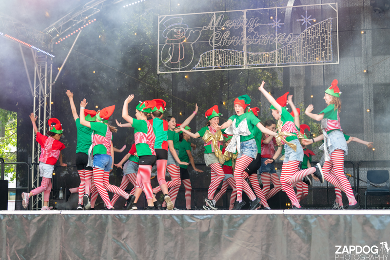 galleries/WellXmas2019/Dancers/mid/mid_welly2019_-3173.jpg