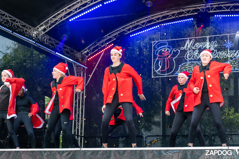 galleries/WellXmas2019/Dancers/mid/mid_welly2019_-3245.jpg