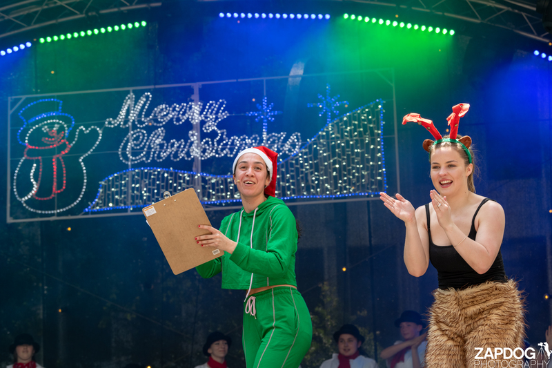 galleries/WellXmas2019/Dancers/mid/mid_welly2019_-3313.jpg