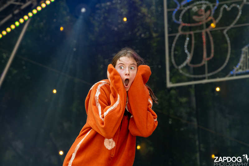 galleries/WellXmas2019/Dancers/mid/mid_welly2019_-3373.jpg
