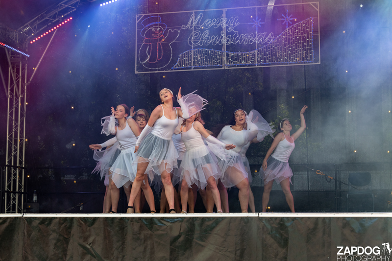 galleries/WellXmas2019/Dancers/mid/mid_welly2019_-3386.jpg