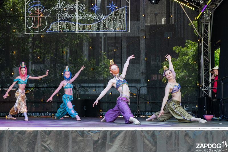 galleries/WellXmas2019/Dancers/mid/mid_welly2019_-4040.jpg