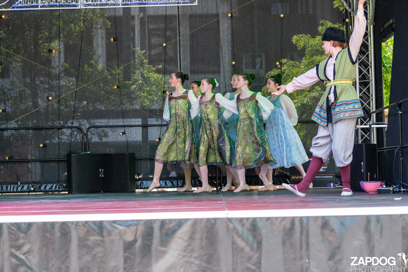 galleries/WellXmas2019/Dancers/mid/mid_welly2019_-4115.jpg