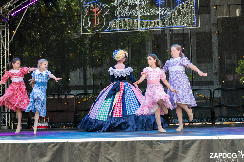 galleries/WellXmas2019/Dancers/mid/mid_welly2019_-4149.jpg