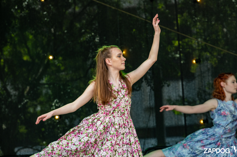 galleries/WellXmas2019/Dancers/mid/mid_welly2019_-4631.jpg