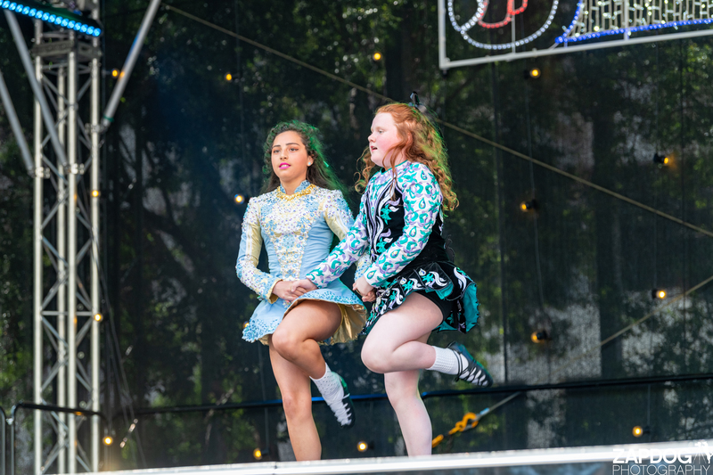 galleries/WellXmas2019/Dancers/mid/mid_welly2019_-5050.jpg
