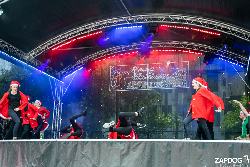 galleries/WellXmas2019/Dancers/mid/mid_welly2019_2_-5060.jpg