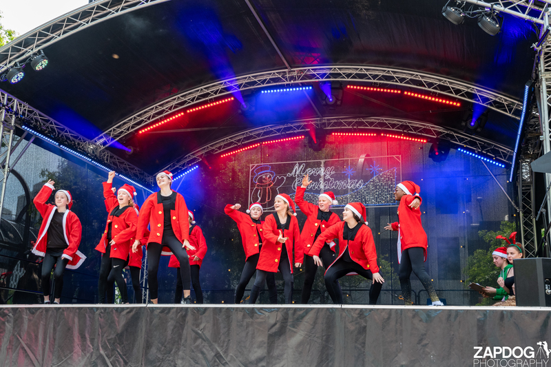 galleries/WellXmas2019/Dancers/mid/mid_welly2019_2_-5072.jpg