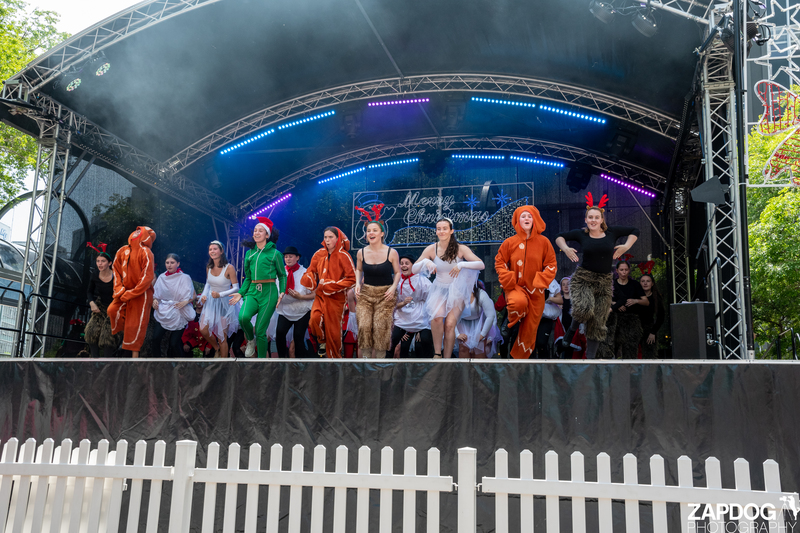 galleries/WellXmas2019/Dancers/mid/mid_welly2019_2_-5256.jpg