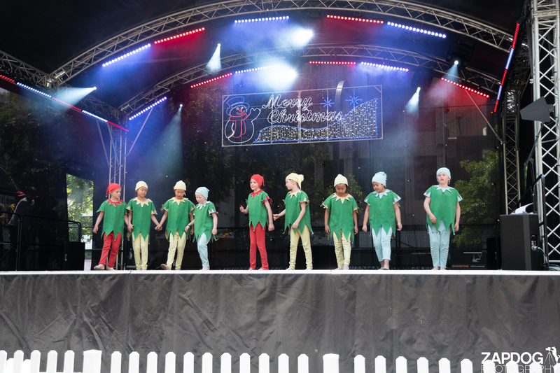 galleries/WellXmas2019/Dancers/mid/mid_welly2019_2_-5406.jpg