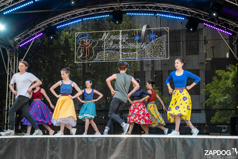 galleries/WellXmas2019/Dancers/mid/mid_welly2019_2_-5516.jpg