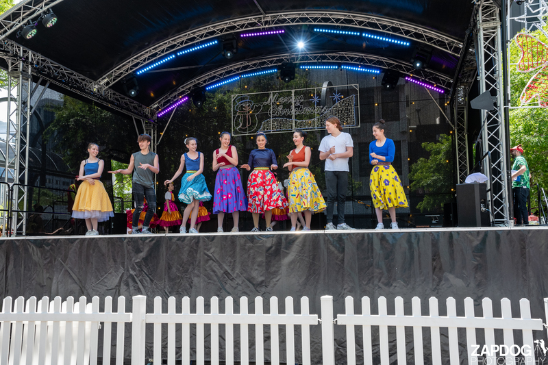 galleries/WellXmas2019/Dancers/mid/mid_welly2019_2_-5527.jpg