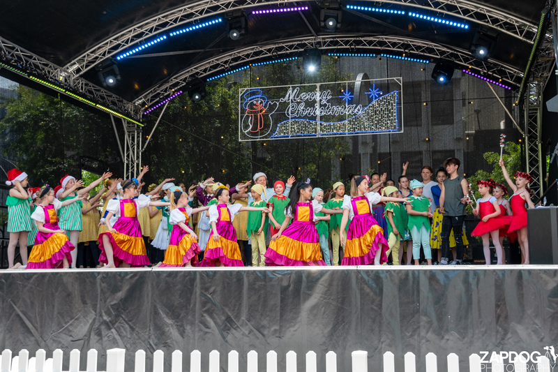 galleries/WellXmas2019/Dancers/mid/mid_welly2019_2_-5574.jpg