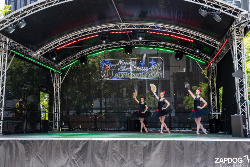 galleries/WellXmas2019/Dancers/mid/mid_welly2019_2_-5589.jpg