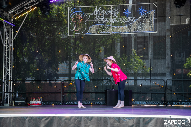 galleries/WellXmas2019/Dancers/mid/mid_welly2019_2_-5630.jpg