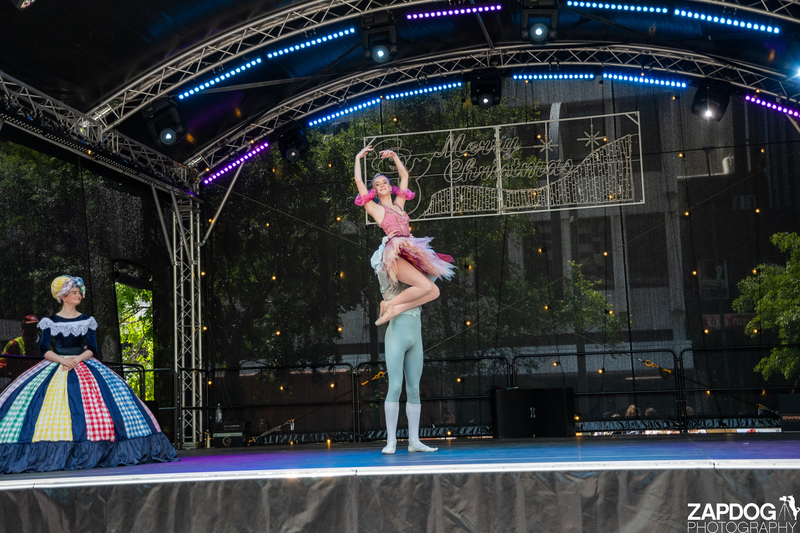 galleries/WellXmas2019/Dancers/mid/mid_welly2019_2_-5869.jpg
