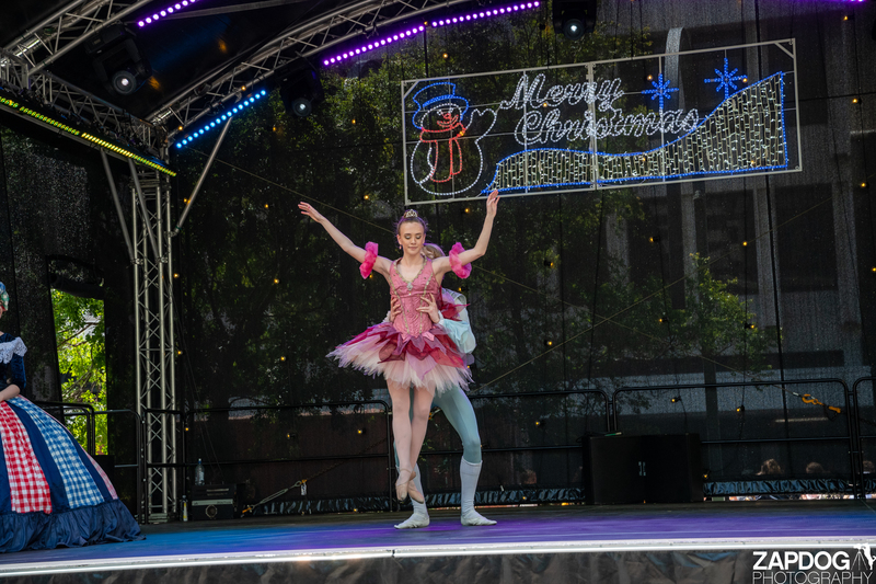 galleries/WellXmas2019/Dancers/mid/mid_welly2019_2_-5877.jpg
