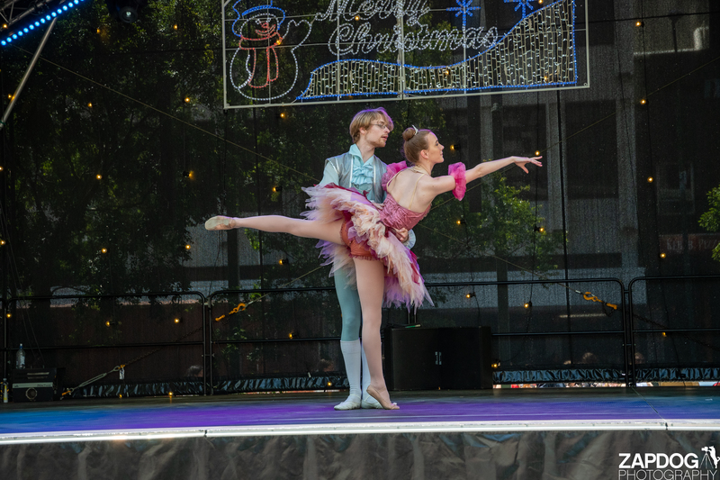 galleries/WellXmas2019/Dancers/mid/mid_welly2019_2_-5898.jpg