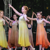 galleries/WellXmas2019/Dancers/thumbs/th_welly2019_-4248.jpg