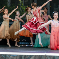 galleries/WellXmas2019/Dancers/thumbs/th_welly2019_-4300.jpg