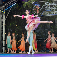 galleries/WellXmas2019/Dancers/thumbs/th_welly2019_-4443.jpg