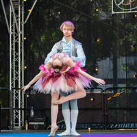 galleries/WellXmas2019/Dancers/thumbs/th_welly2019_-4462.jpg