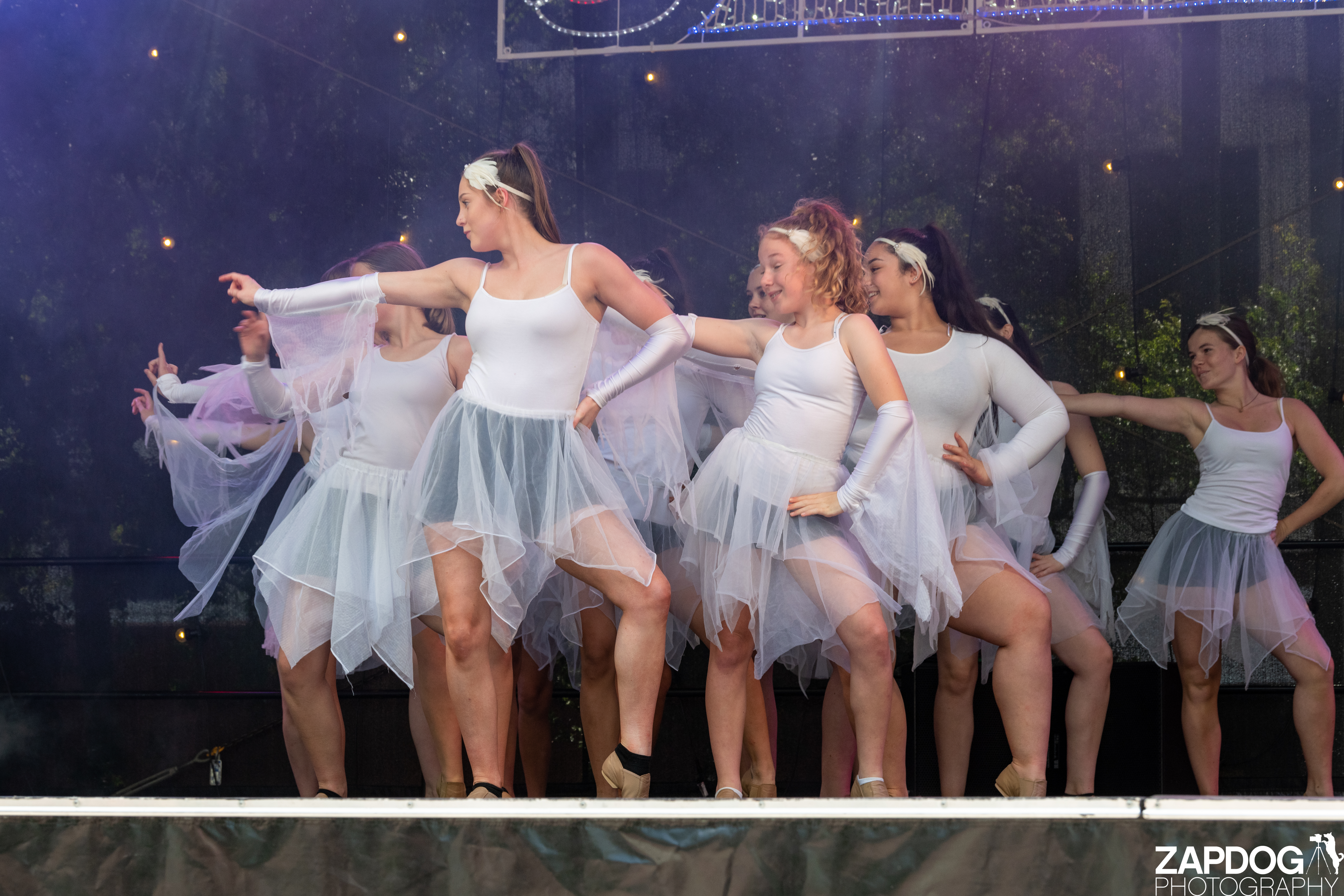 galleries/WellXmas2019/Dancers/welly2019_-3376.jpg