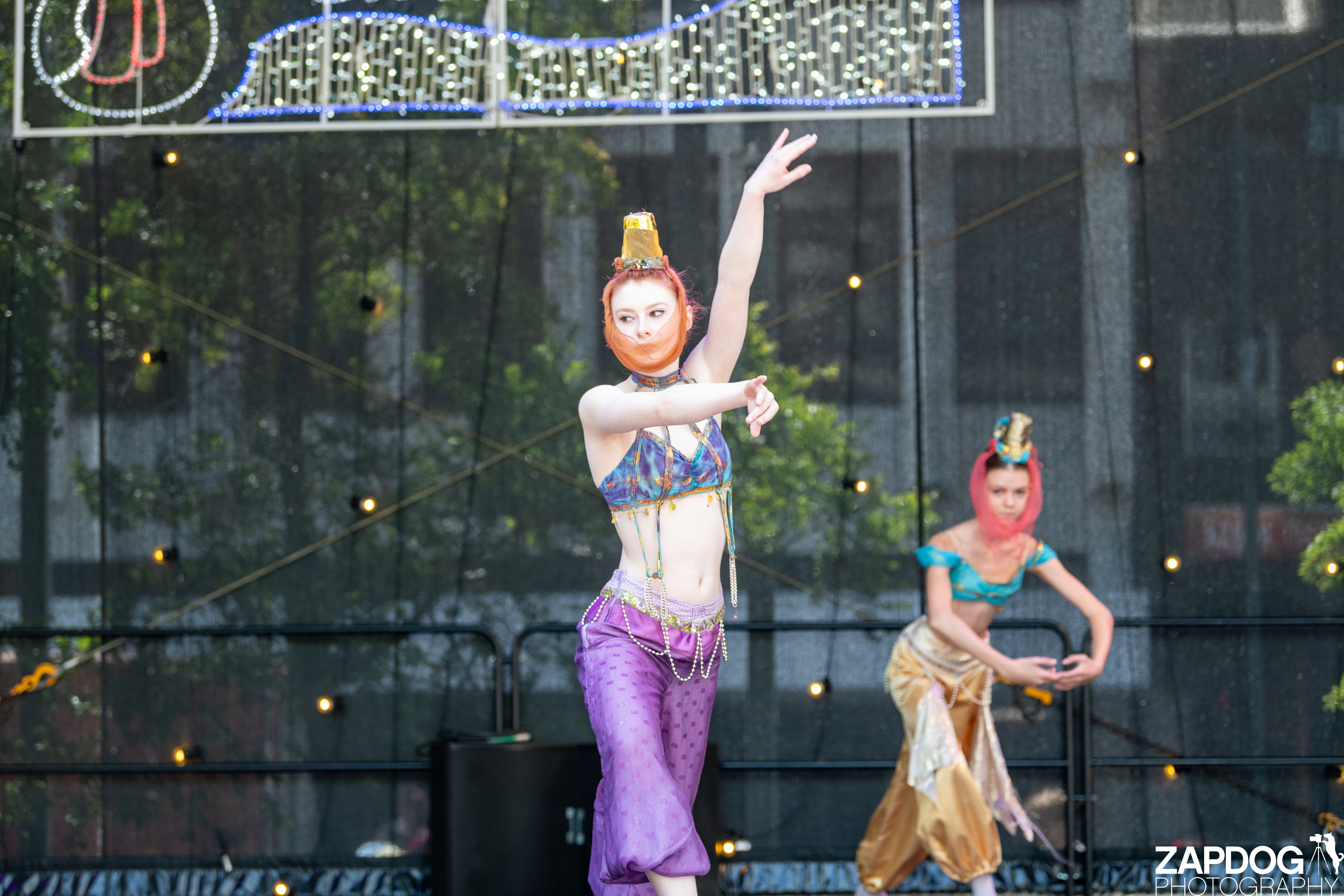 galleries/WellXmas2019/Dancers/welly2019_-4012.jpg