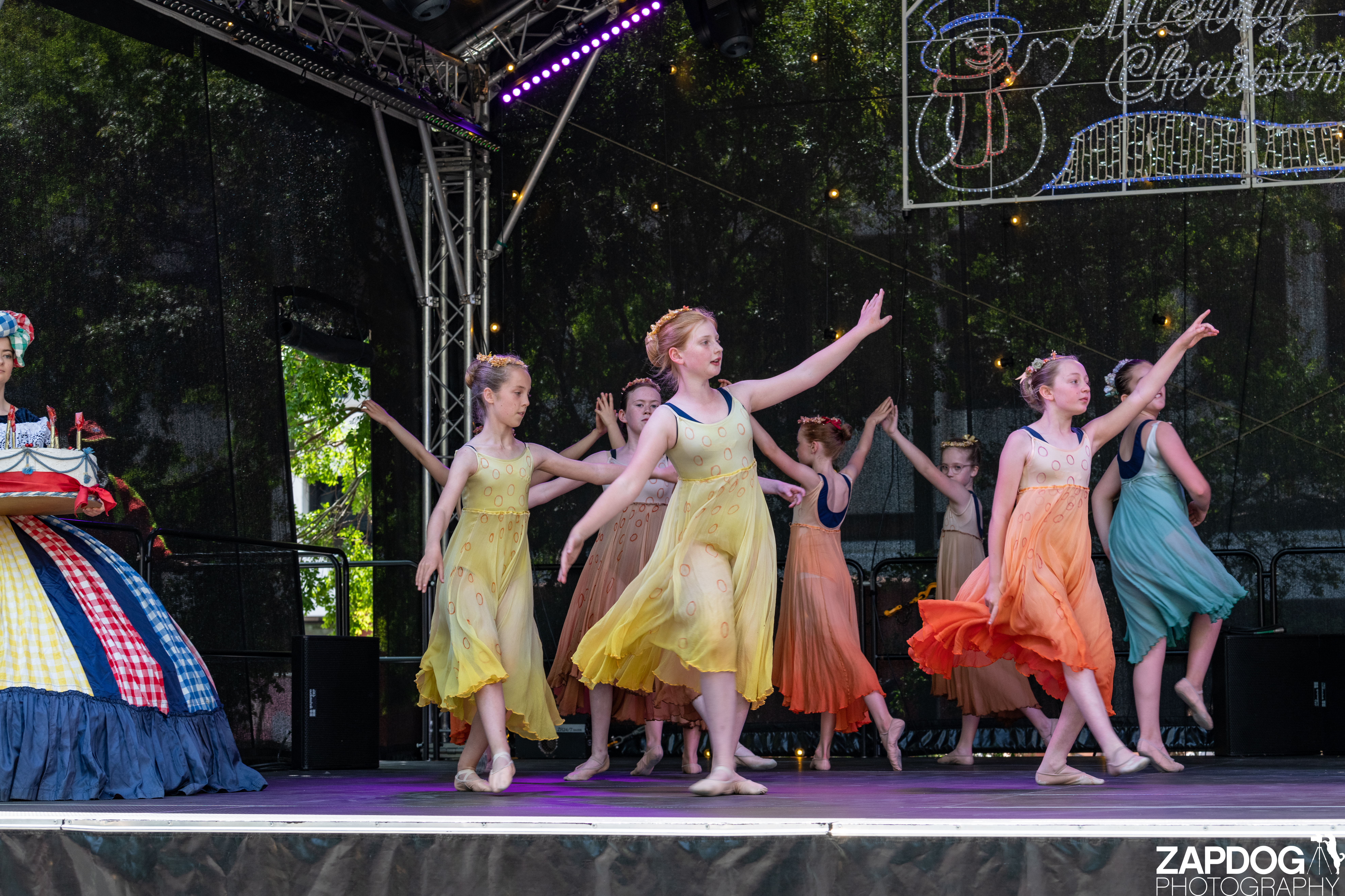 galleries/WellXmas2019/Dancers/welly2019_-4256.jpg
