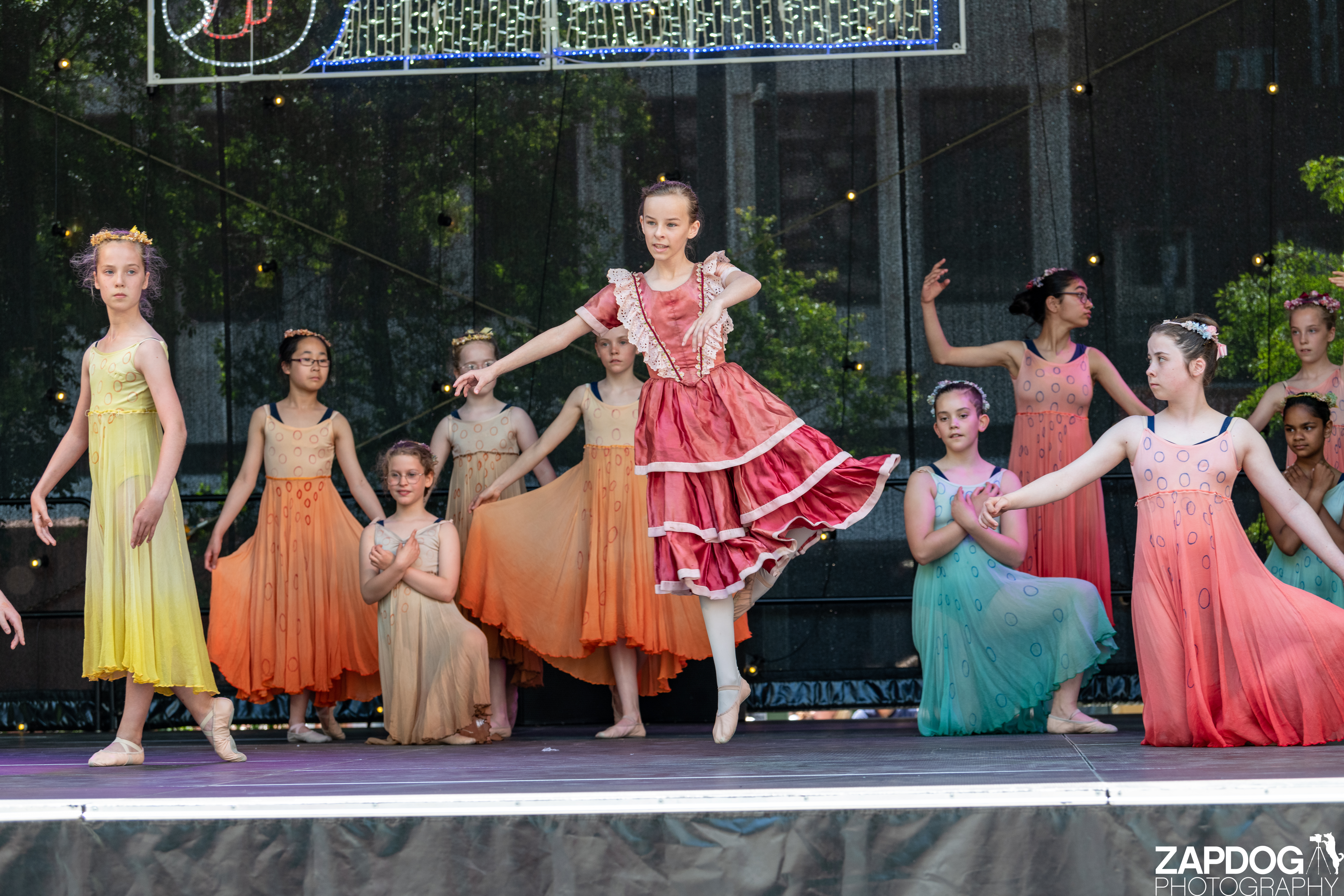 galleries/WellXmas2019/Dancers/welly2019_-4344.jpg
