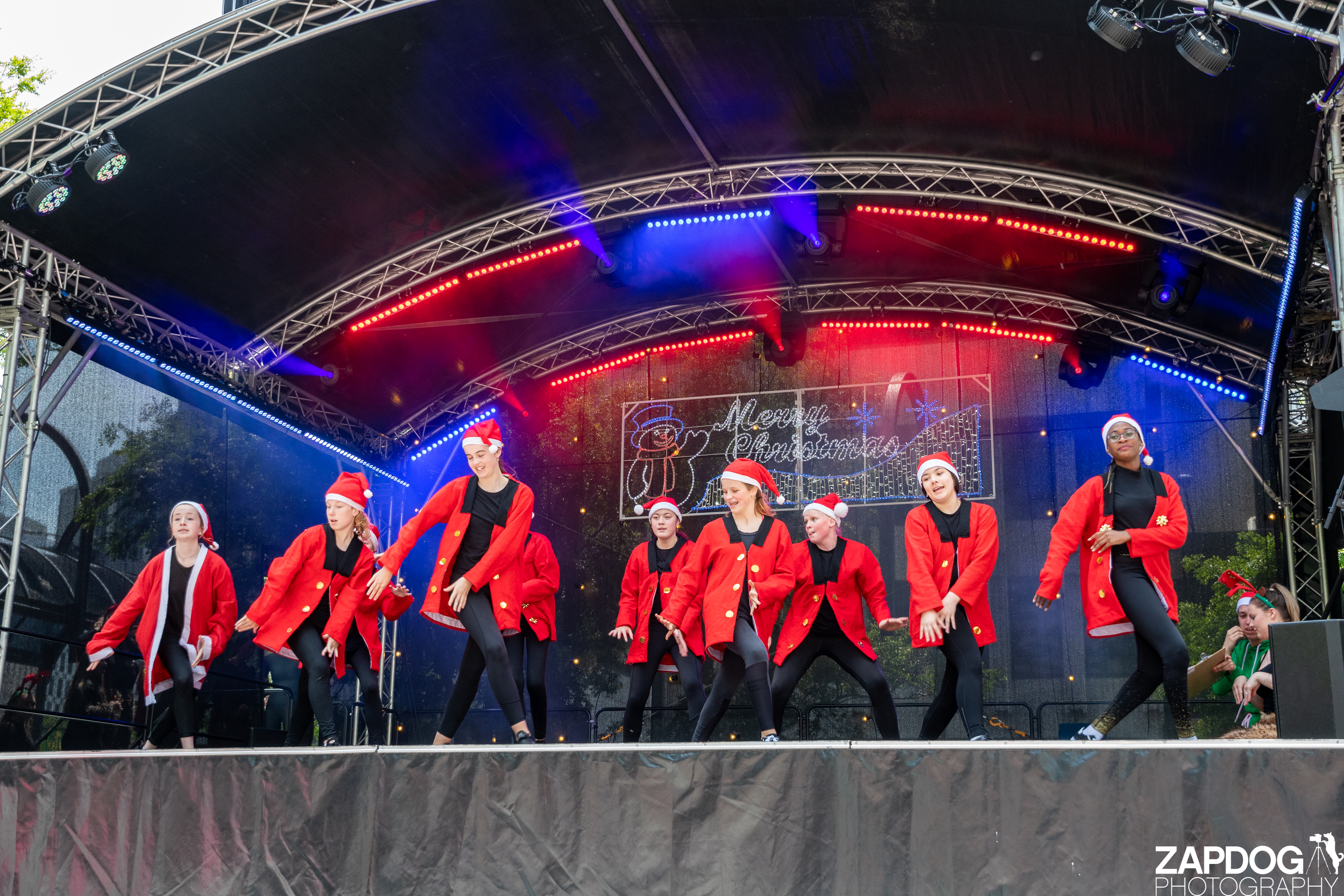 galleries/WellXmas2019/Dancers/welly2019_2_-5066.jpg