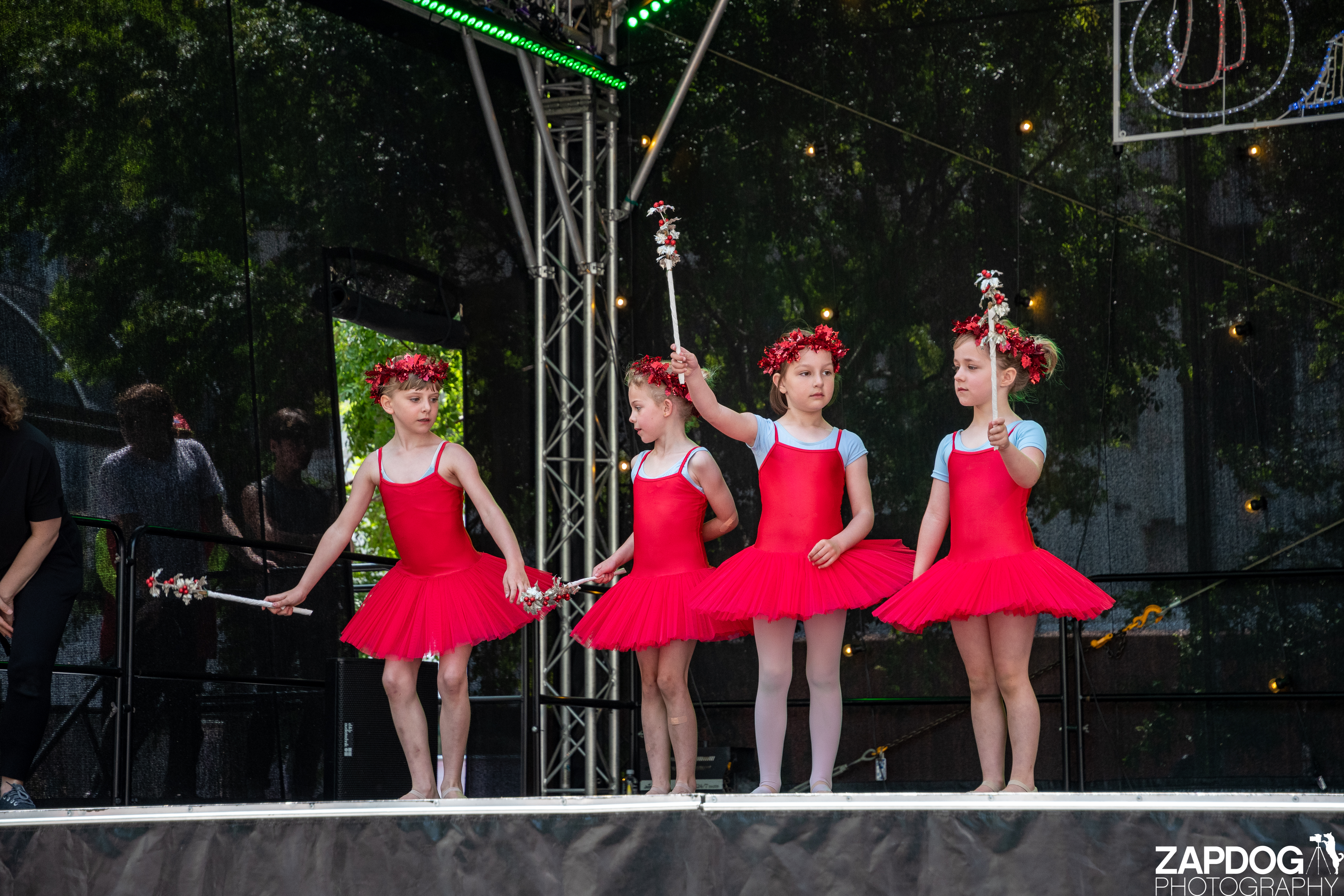galleries/WellXmas2019/Dancers/welly2019_2_-5480.jpg