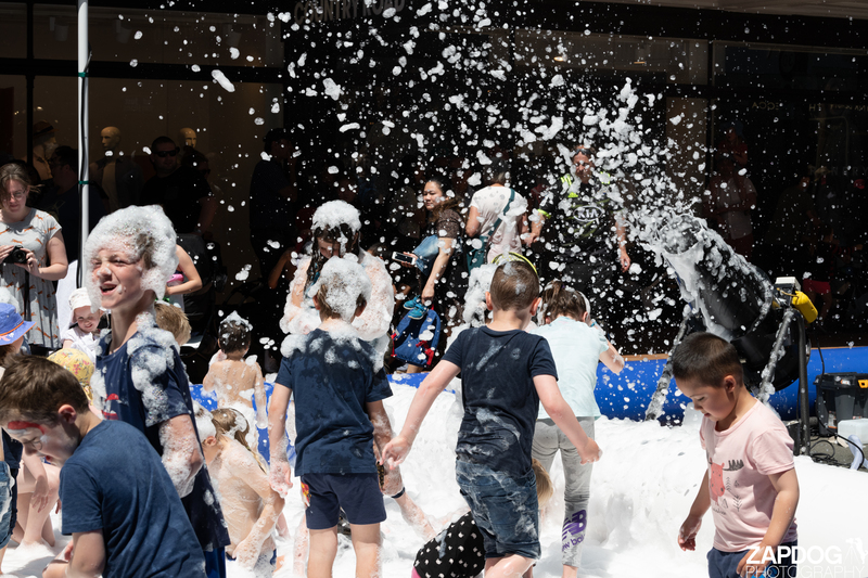 galleries/WellXmas2019/Foam/mid/mid_welly2019_-4723.jpg
