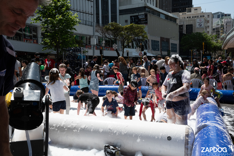 galleries/WellXmas2019/Foam/mid/mid_welly2019_2_-6246.jpg