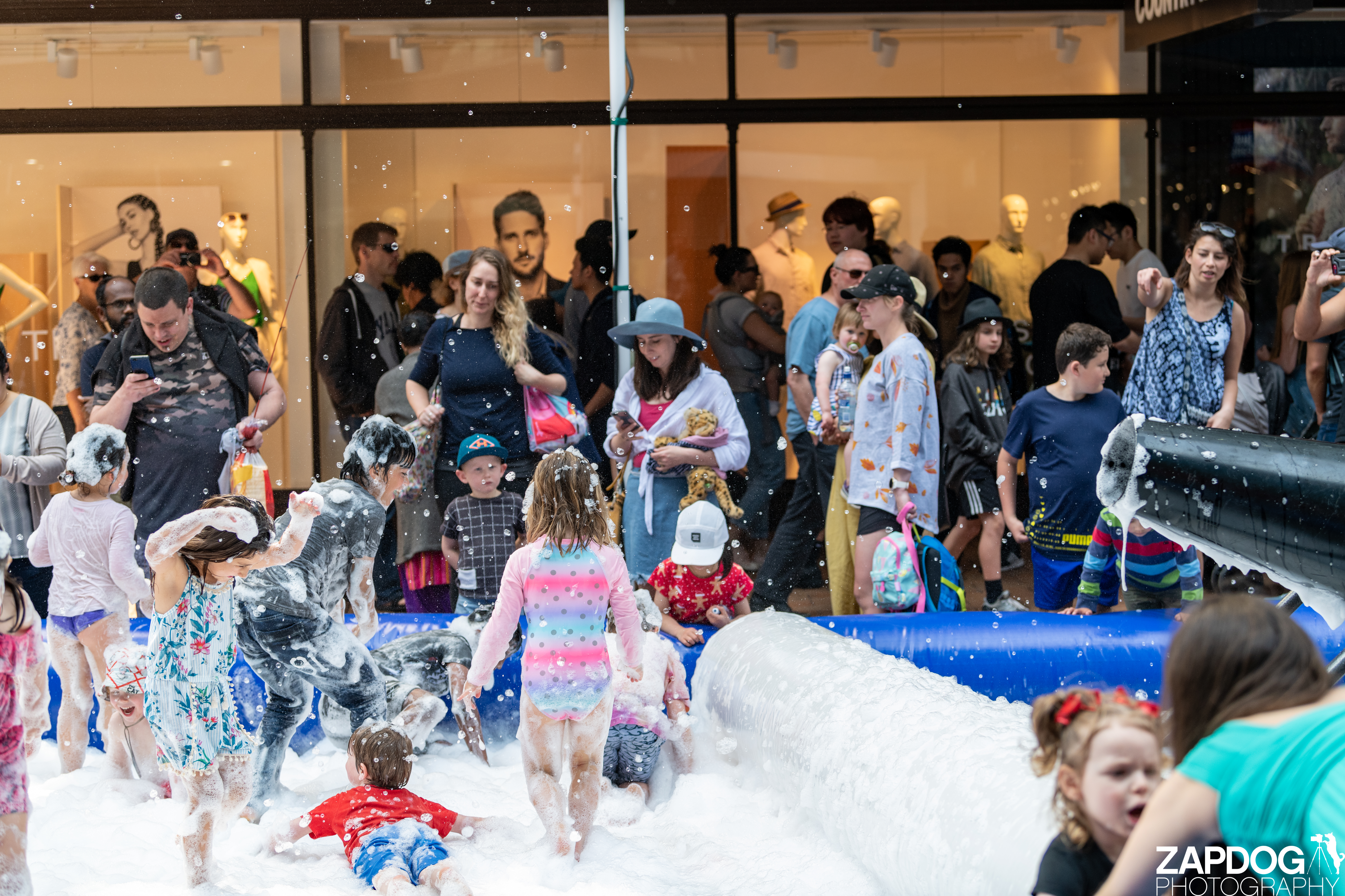 galleries/WellXmas2019/Foam/welly2019_-5135.jpg