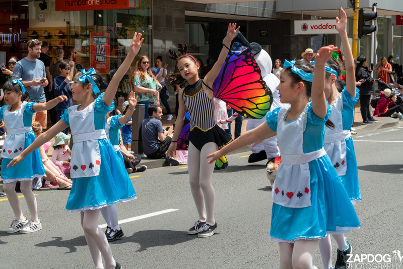 galleries/WellXmas2019/Parade/mid/mid_welly2019_-2945.jpg