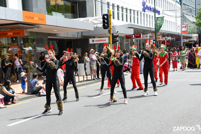 galleries/WellXmas2019/Parade/mid/mid_welly2019_2_-4951.jpg