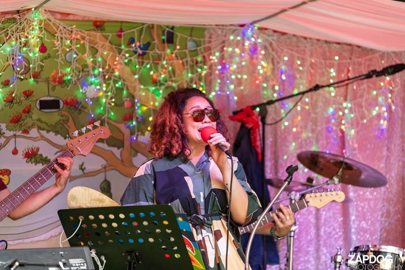 galleries/WellXmas2019/Performers/mid/mid_welly2019_-5226.jpg