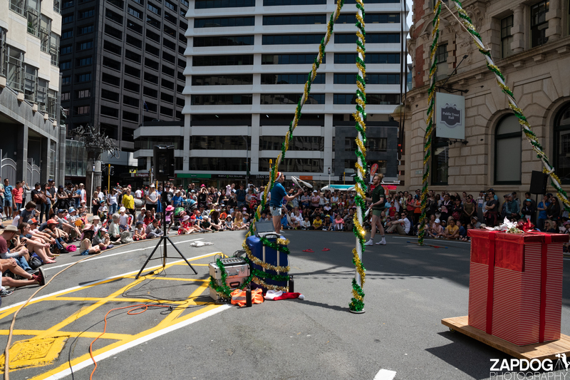 galleries/WellXmas2019/Performers/mid/mid_welly2019_2_-6283.jpg