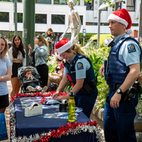 galleries/WellXmas2019/Police/thumbs/th_welly2019_2_-6184.jpg