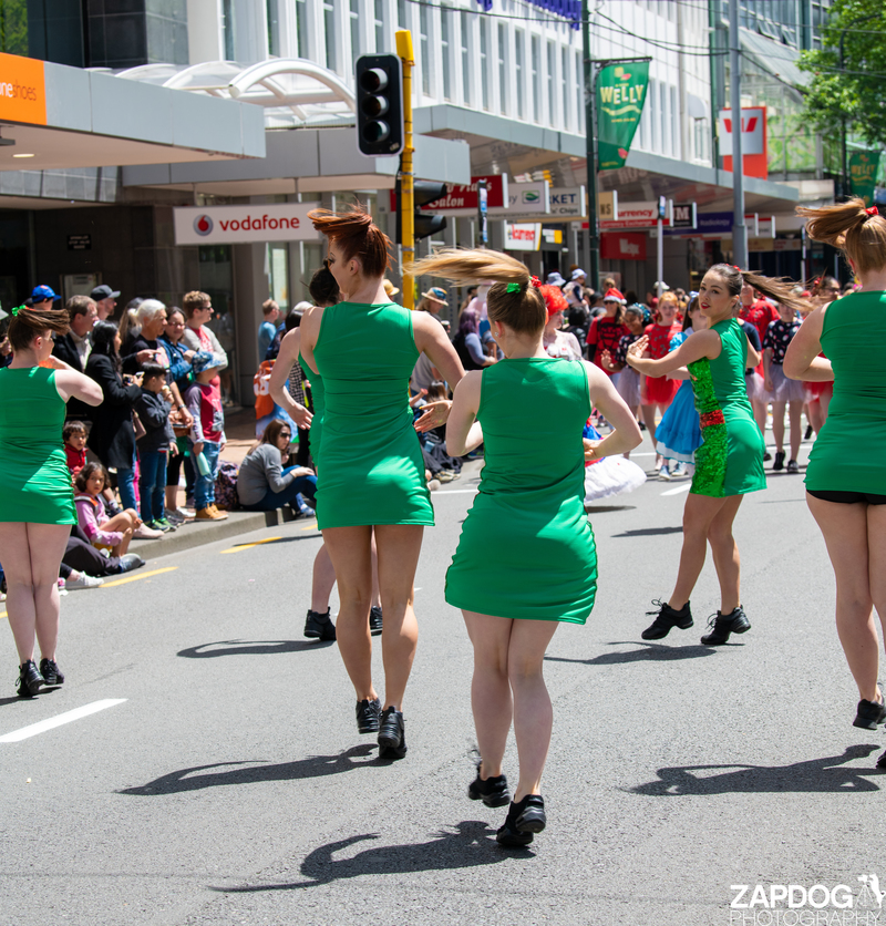 galleries/WellXmas2020/Parade/mid/mid_welly2020-parade-3259-2.jpg