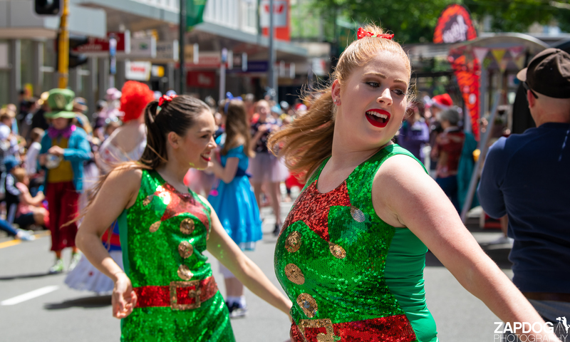 galleries/WellXmas2020/Parade/mid/mid_welly2020-parade-3268-2.jpg
