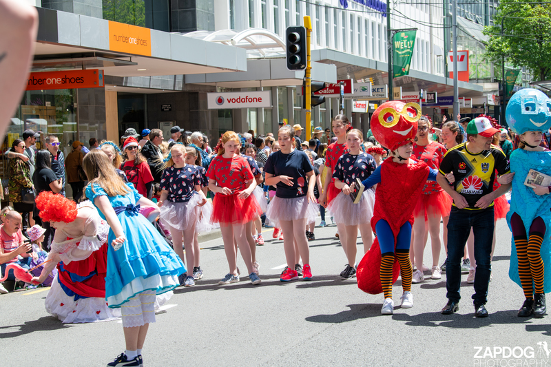 galleries/WellXmas2020/Parade/mid/mid_welly2020-parade-3274-2.jpg