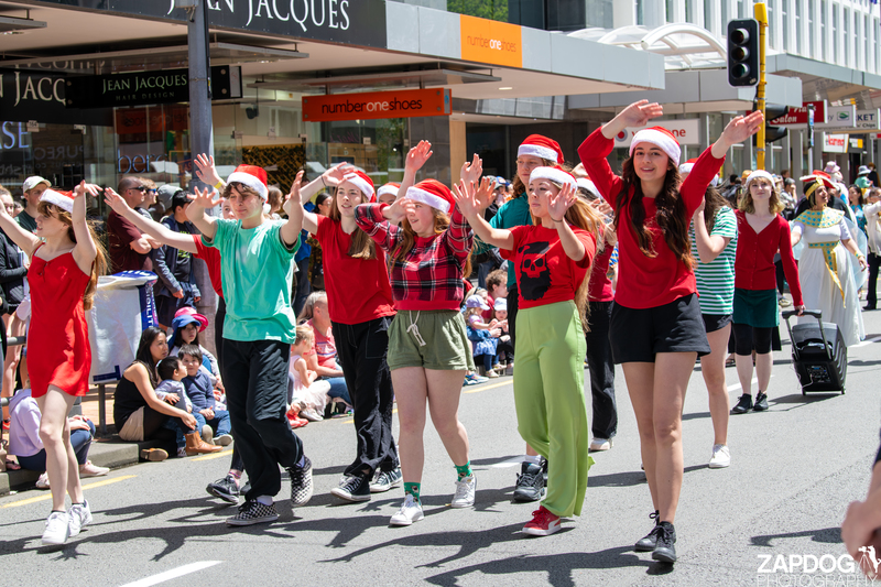 galleries/WellXmas2020/Parade/mid/mid_welly2020-parade-3316-2.jpg
