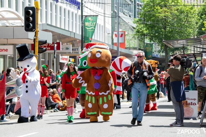 galleries/WellXmas2020/Parade/mid/mid_welly2020-parade-3418-2.jpg