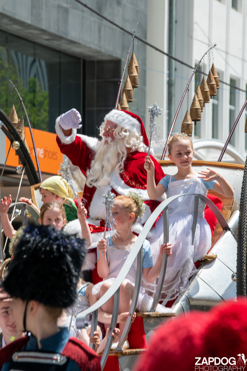 galleries/WellXmas2020/Parade/mid/mid_welly2020-parade-3605-2.jpg