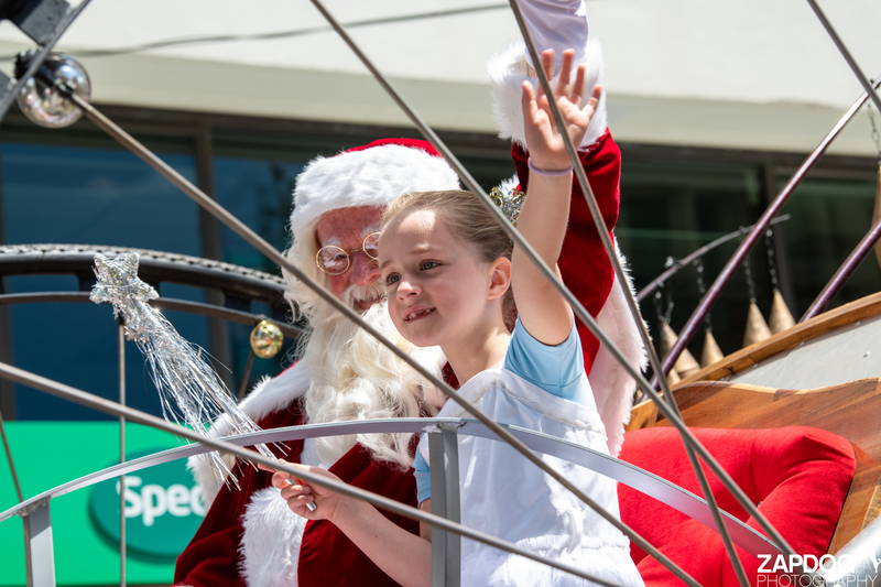 galleries/WellXmas2020/Parade/mid/mid_welly2020-parade-3631-2.jpg
