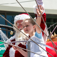 galleries/WellXmas2020/Parade/thumbs/th_welly2020-parade-3631-2.jpg