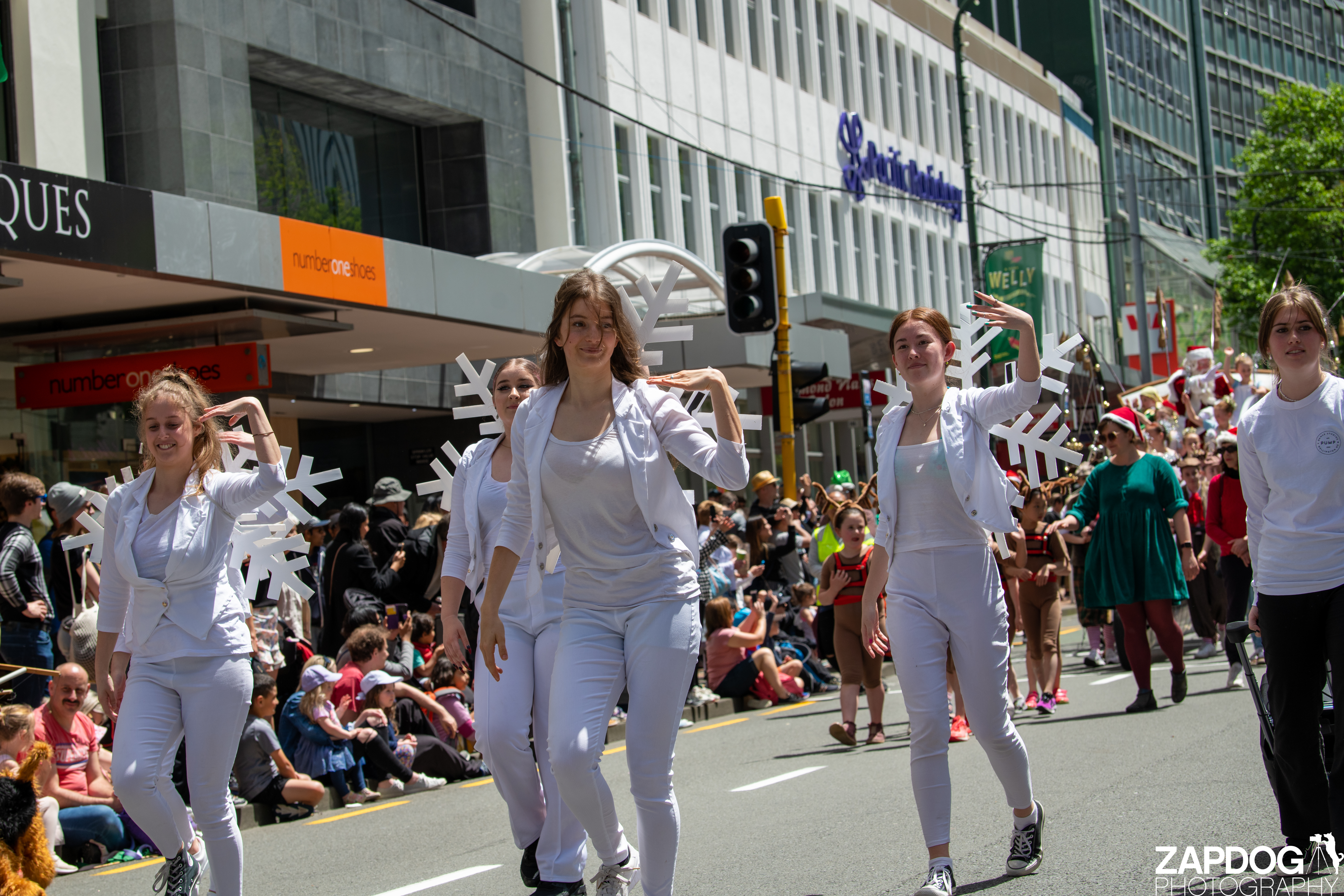 galleries/WellXmas2020/Parade/welly2020-parade-3564-2.jpg